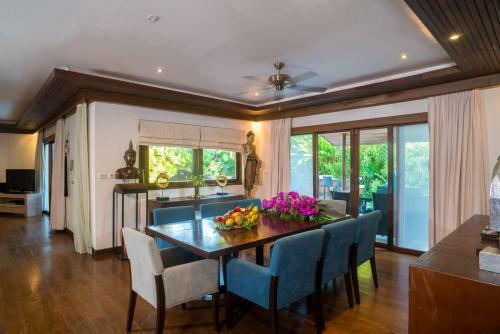 Beachfront Resort Villa Baan Lotus 4br