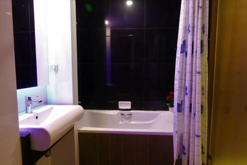 Hotel Right Spot