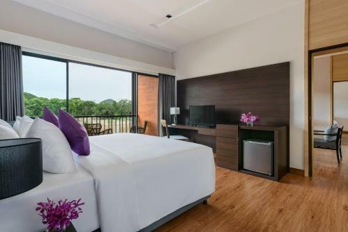 Hotel Chainarai Riverside Recreation Centre
