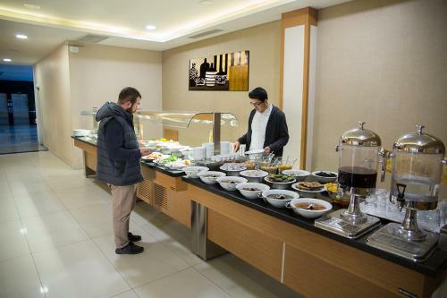 White Star Hotel