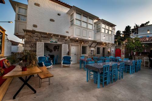 Hotel Monat Otel