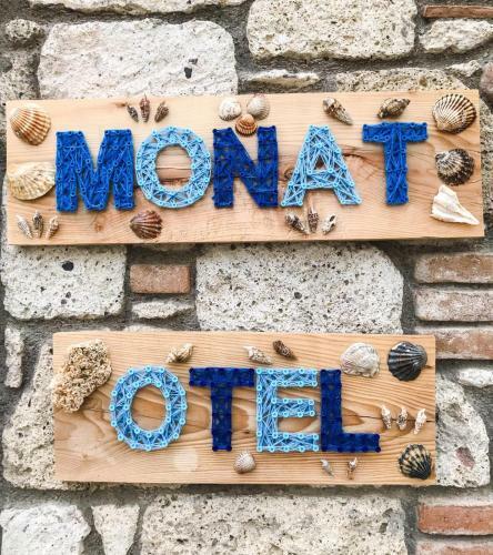 Hotel Monat Otel
