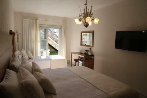 Alabora Hotel