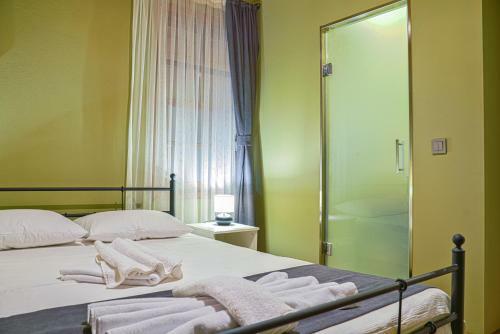 Bed & Breakfast La Casa Carina Butik Otel