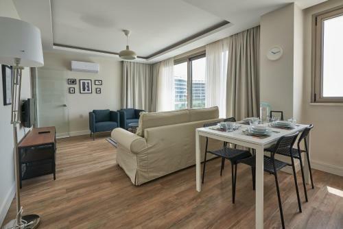 Bed & Breakfast Lara Suite?s Apart Hotel
