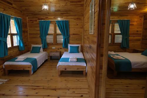 �irali Natural L?fe Bungalows Hotel