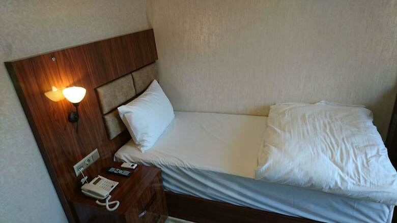 Mar?na Hotel