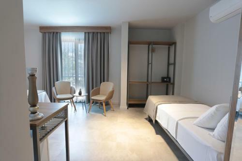 Anchor Ala�at? Hotel