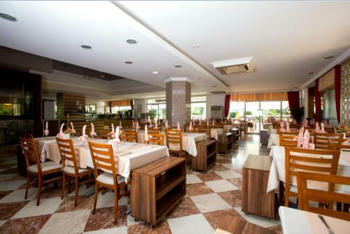 Fame Beach Hotel
