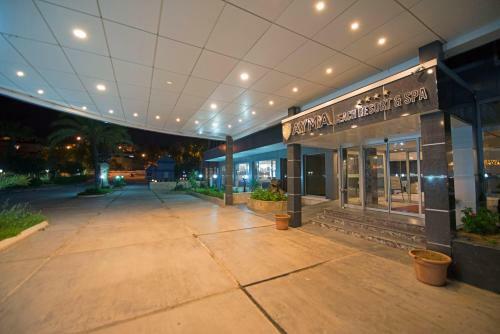 Hotel Ayma Beach Resort