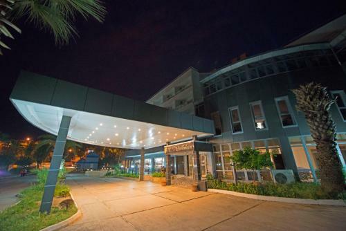 Hotel Ayma Beach Resort
