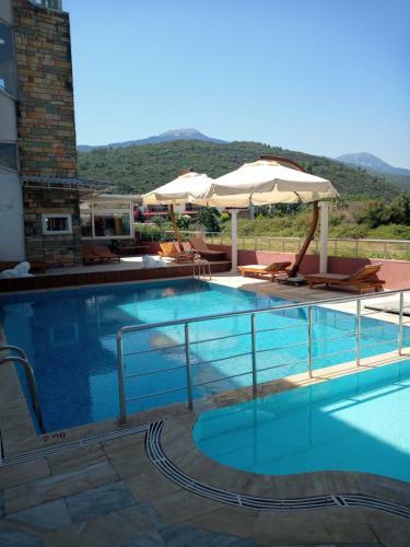 Selina Hotel