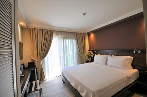 Resa Hotel G�cek