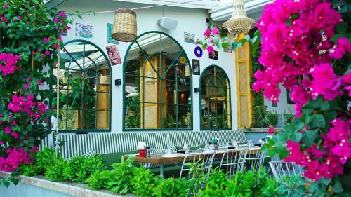 Yeshill Boutique Hotel