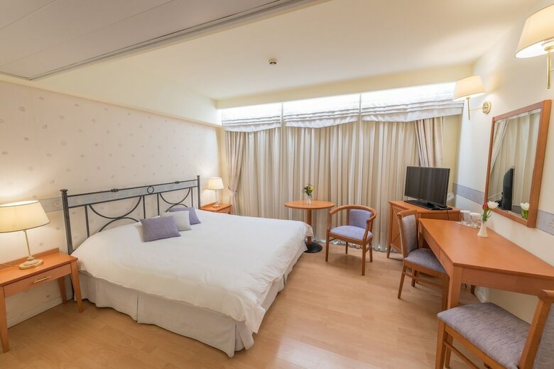 Hotel Poseidon Palace