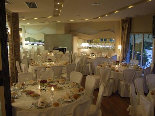 Aparthotel Ismaros Hotel