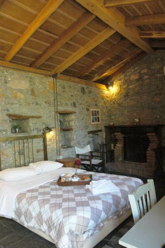 Hostal Gera's Olive Grove (elaionas Tis Geras)