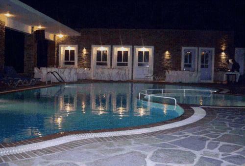 Aiolos Hotel