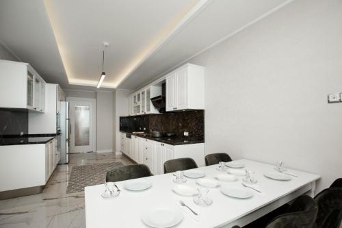 Apartamento Canbakkal Luxury Suites