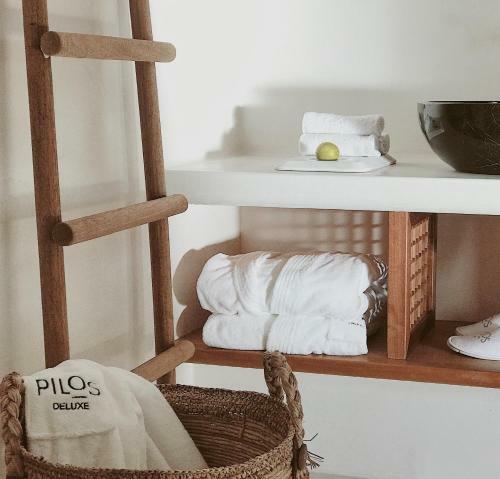Hotel Pilos Deluxe