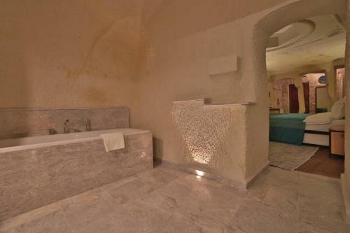 Hotel Taru Cave Suites