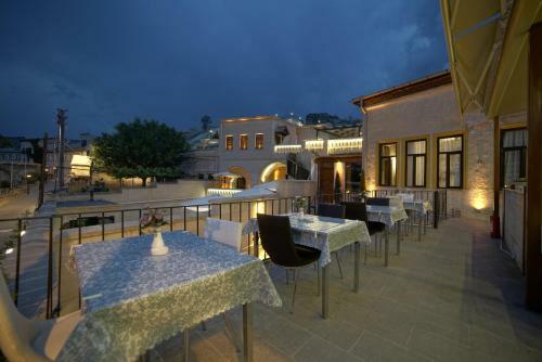 Cappa Rossa Cave Hotel