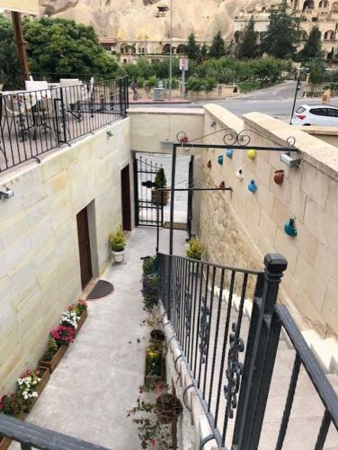 Cappa Rossa Cave Hotel