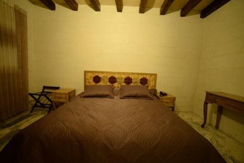 Crassus Cave Hotel