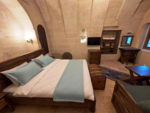Armesos Cave Hotel