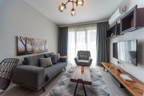Hotel Green Hills Suites