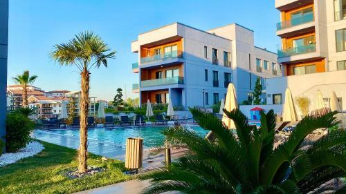 Hotel Green Hills Suites