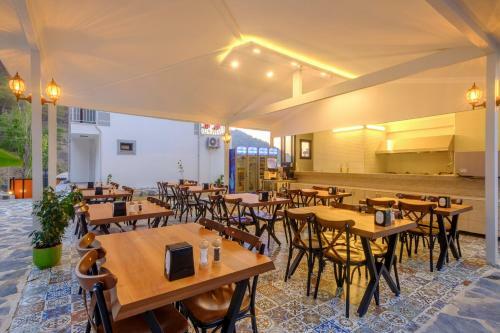 Monastery Suites Hotel