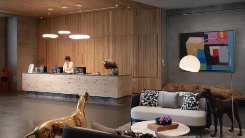 Skyebay Club - Silver Pavilion