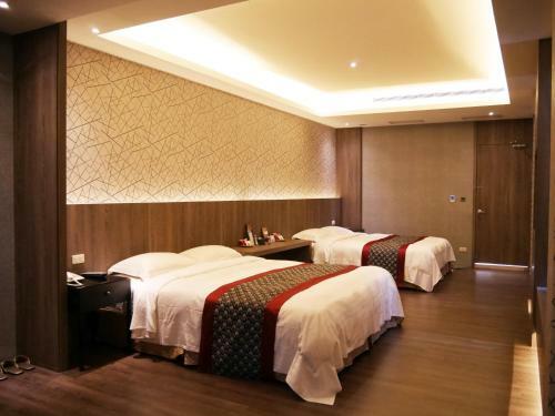 Refinement Motel