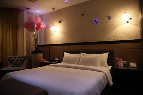 Go Shine Motel