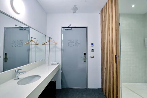 Star Hostel Taichung Parklane