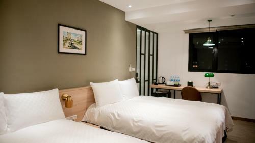 City Center Hotel