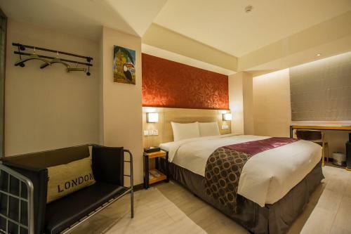 Lucky Apple Hotel