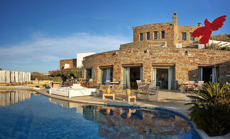 Hotel Aigis Suites