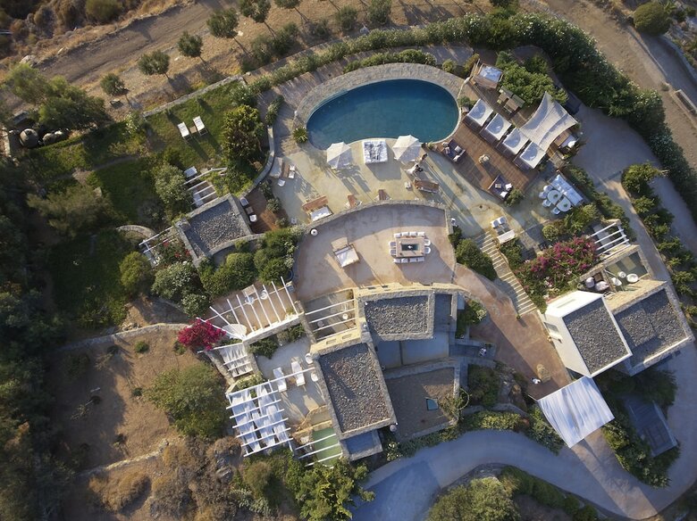 Hotel Aigis Suites