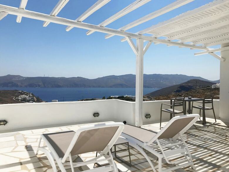 Apartamento Yakinthos Residence