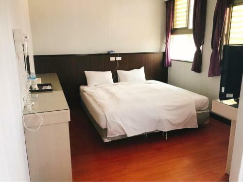 Chang Ti Metropolis Commercial Hotel