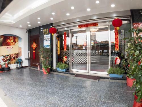 Chang Ti Metropolis Commercial Hotel