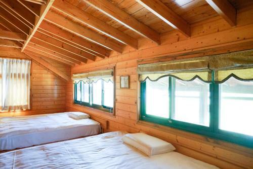 Cloud Falls Resort