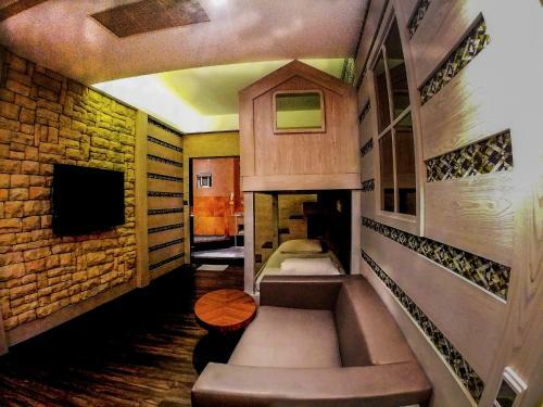 Song Xia Motel