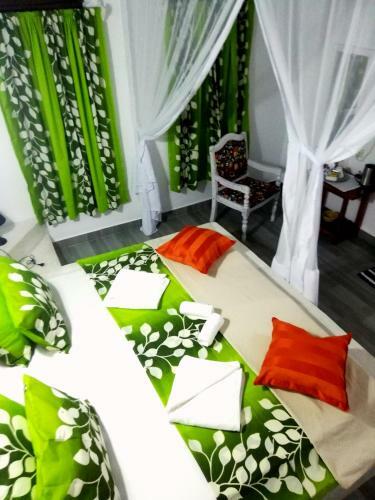 Bed & Breakfast Peterpan Beach Hotel & Italian Restaurant