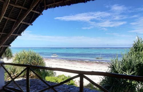 Marafiki Beach Hotel - Anza