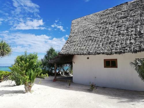 Marafiki Beach Hotel - Anza
