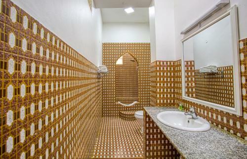 Freddie Mercury Apartments