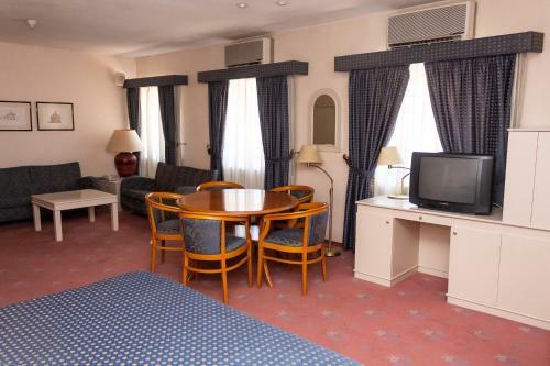 Hotel ????? ?????????